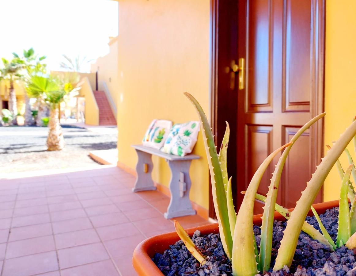 Casa Ledu - Sunny Holiday In Fuerteventura Corralejo Exteriör bild